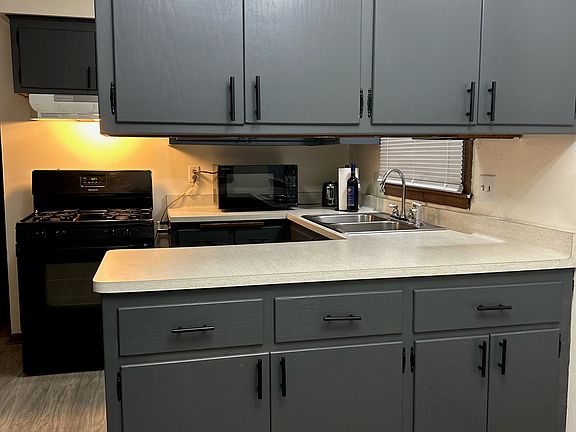 2nd image of 8548 N 106th St #8550