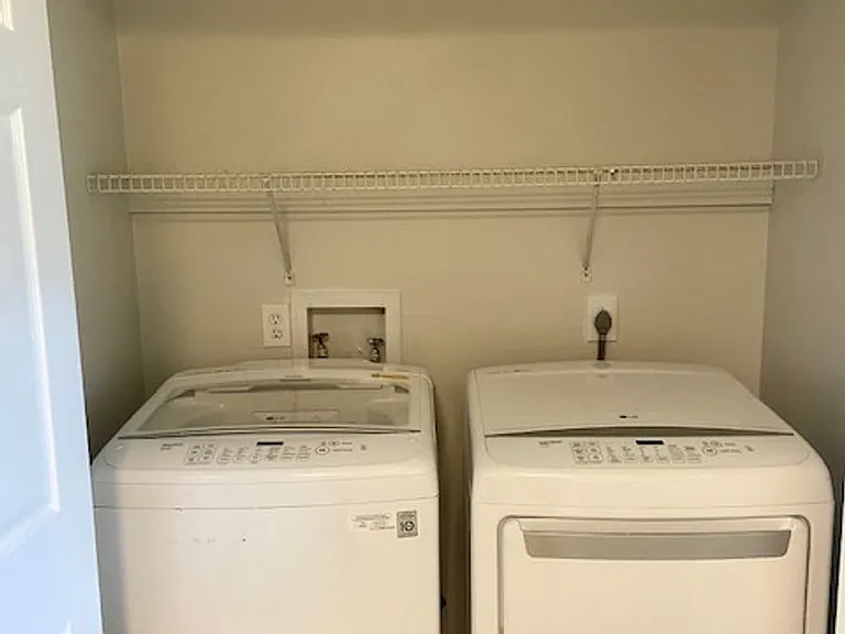 2506 Johnson Dr — Photo 6