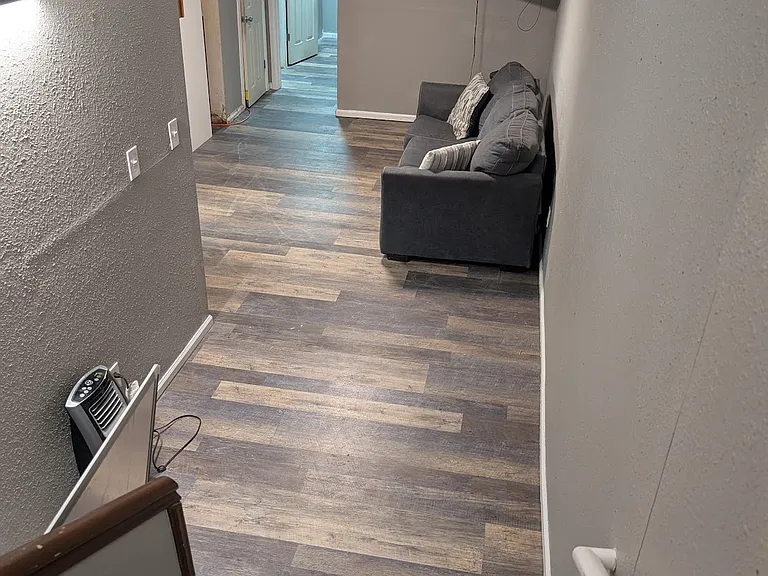 2860 S Acoma St #A — Photo 12
