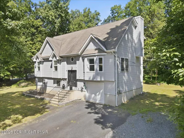 12326 Havenwood Dr, East Stroudsburg, PA 18302