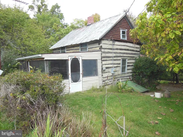 2832 Park Mills Rd #B, Adamstown, MD 21710