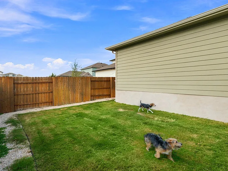 9207 Looksee Ln — Photo 27