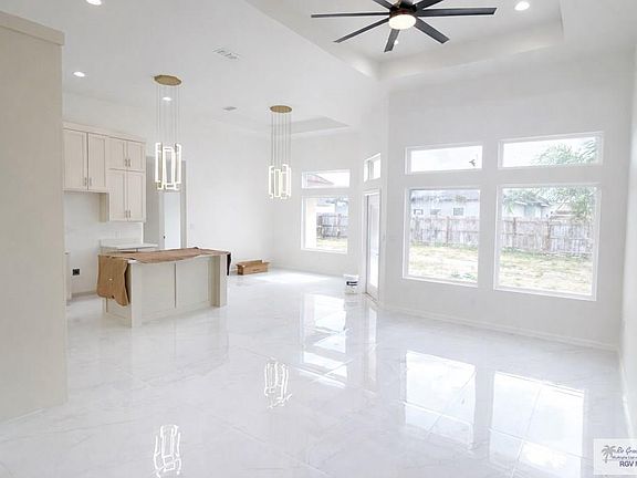 2nd image of 9076 New Orleans Ct