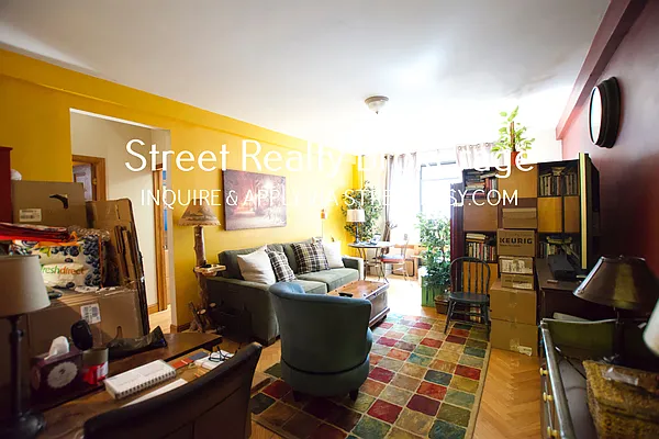 Rented by Street Realty Brokerage LLC | media 4