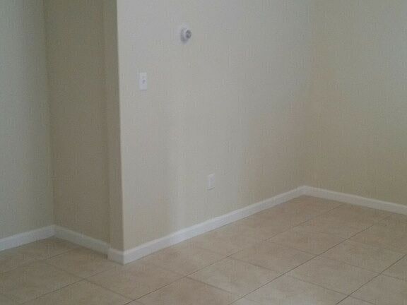 4th image of 292 Darlington Ave