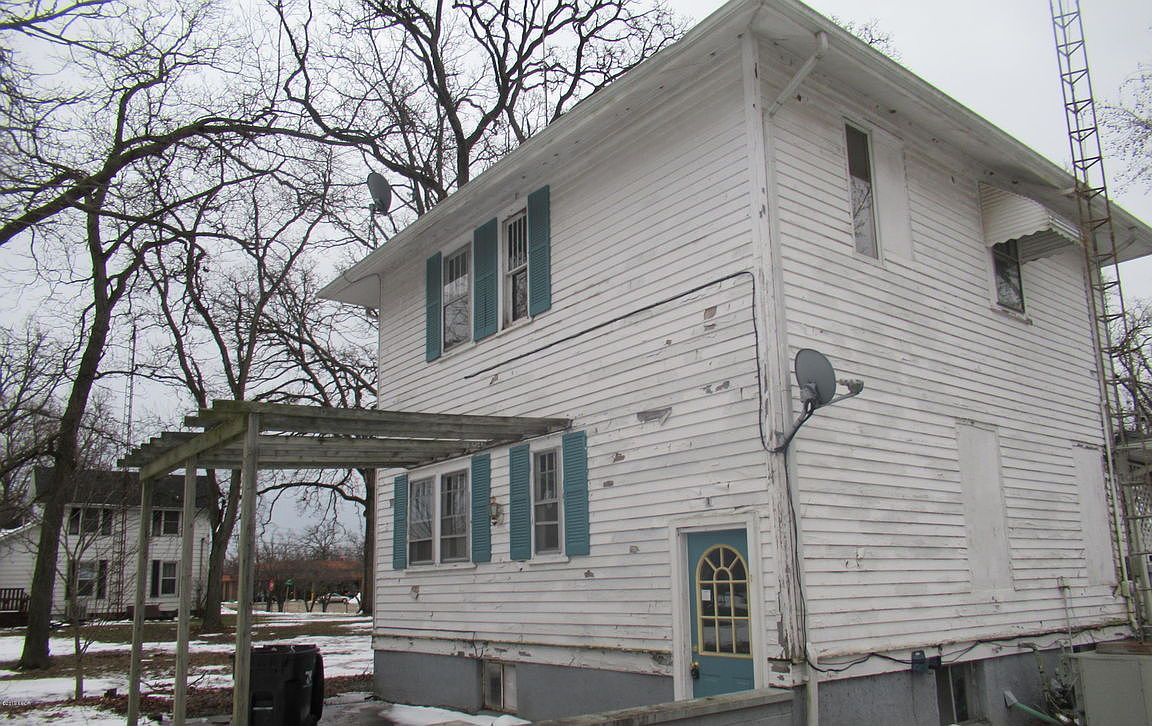 506 W Matthew St, Sesser, IL 62884 Zillow