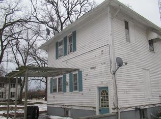 506 W Matthew St, Sesser, IL 62884