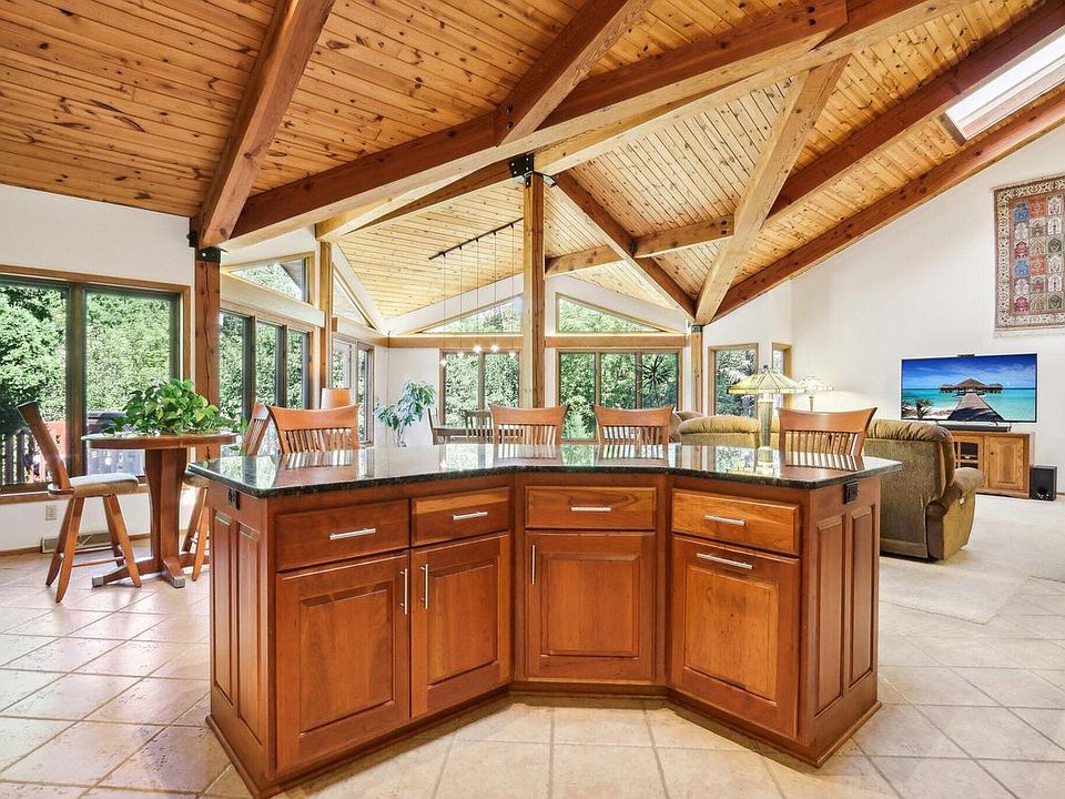 Marisalle 15130 Marilyn Dr Elm Grove WI Zillow