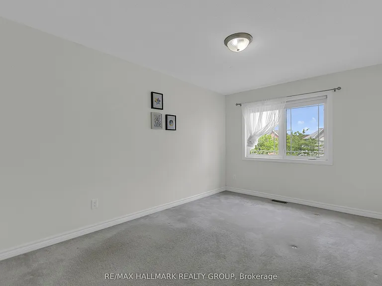 465 Paul Metivier Dr — Photo 22