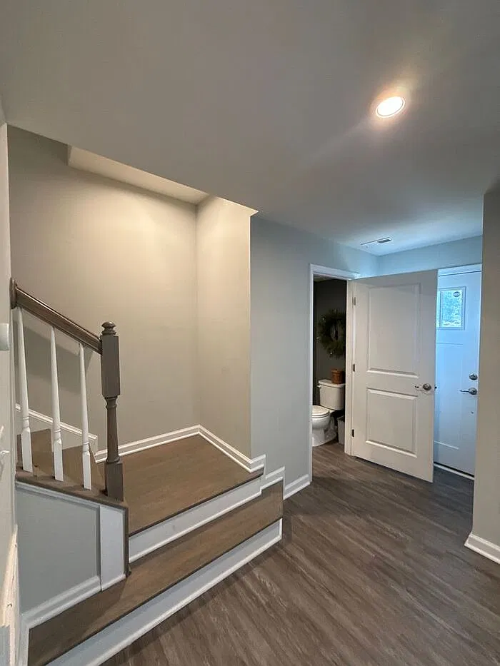 3 bed, 2.5 bath, 1735 sqft, $2,300 — Photo 4