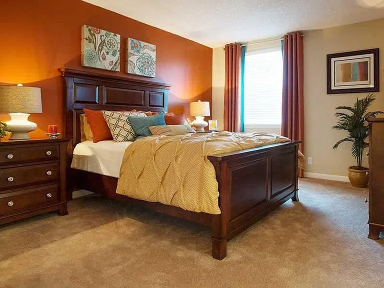 Ventana at the Lake Apartments — Photo 8