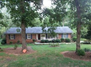 606 3rd Ave NE, Conover, NC 28613