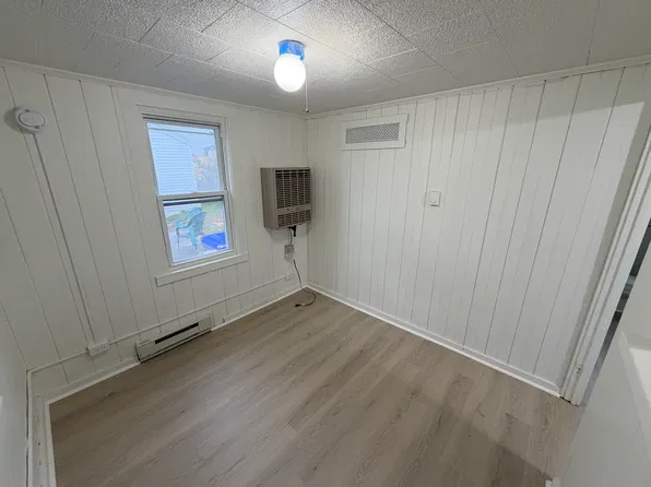 31-33 Fern Ave #201, Old Orchard Beach, ME 04064