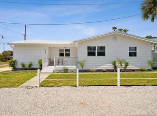 502 Henley Dr, Panama City Beach, FL 32407