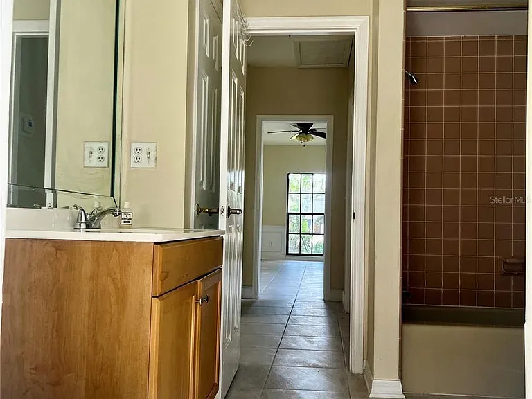 3913 Northampton Way — Photo 14