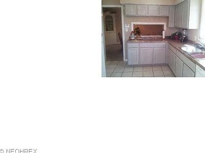 4th image of 3657 Monaca Ave
