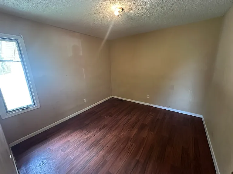 1437 Tripp Ln #1437 — Photo 5