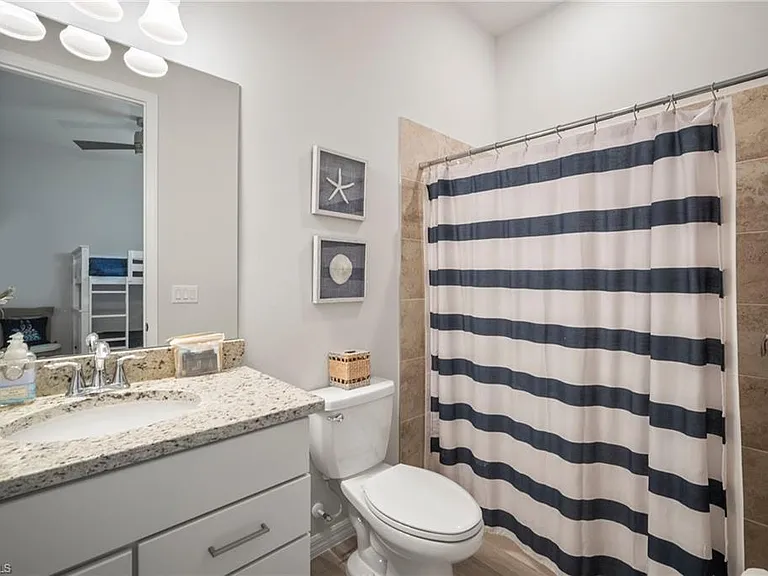 15871 Leaning Pine Ln — Photo 28