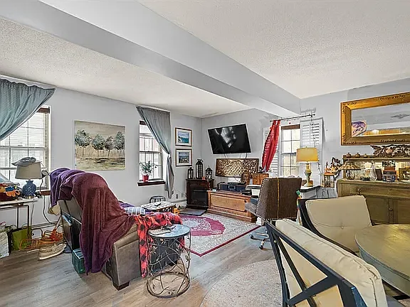 5 Herbert St #1