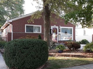 20221 Annapolis St, Dearborn Heights, MI 48125
