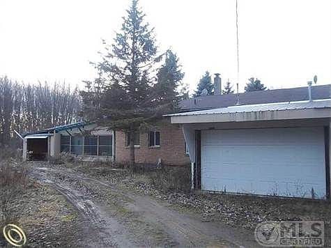 5021 Jones Rd 049.jpg