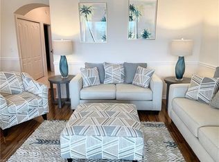 7505 Stoneybrook Dr APT 722, Naples, FL 34112