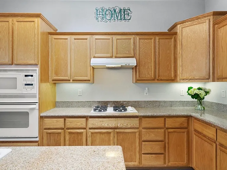 1166 Villagio Dr — Photo 12