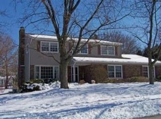 1515 Almond Ct, Downers Grove, IL 60515