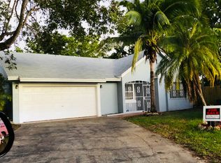 13541 SW 116th Ct, Miami, FL 33176