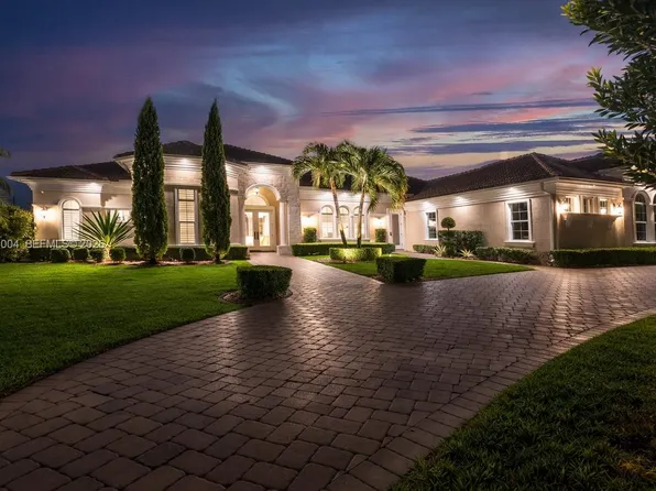 4950 E Sterling Ranch Cir, Davie, FL 33314