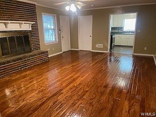 3rd image of 1317 26th Ave E
