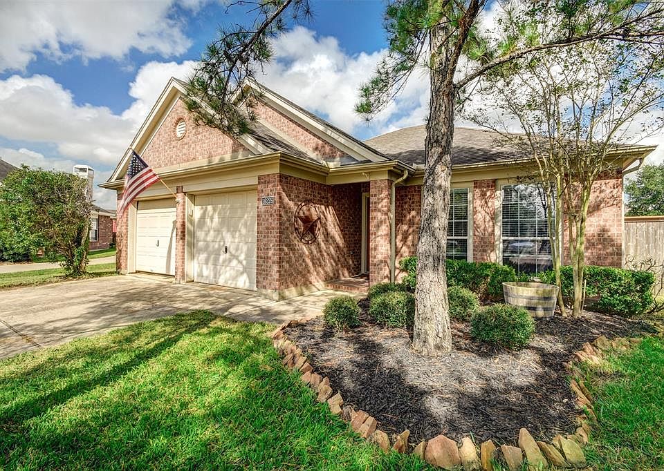 1st image of 16226 Lavender Creek Ct