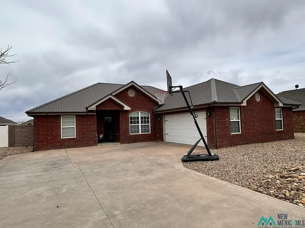 2208 W Beech St, Portales, NM 88130