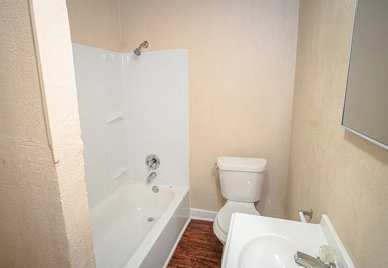 1435 Gibbs St — Photo 9