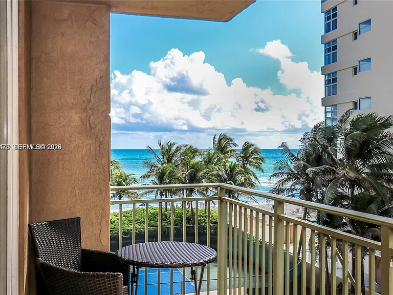 2080 S Ocean Dr #309 — Photo 15
