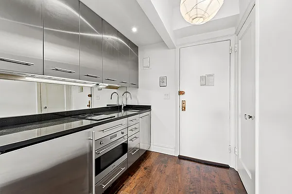 Rented by Douglas Elliman | media 4