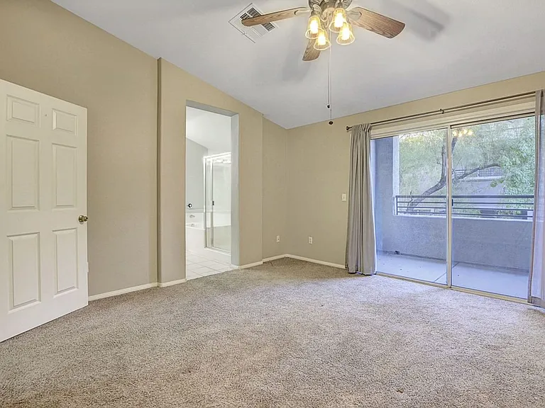 716 Peachy Canyon Cir #103 — Photo 23