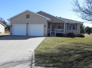4133 Manchester Rd, Grand Island, NE 68803