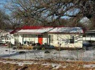 1319 E Highway 199, Springtown, TX 76082