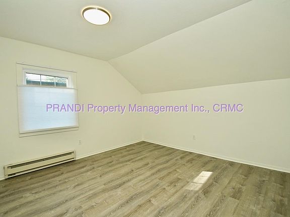 3rd image of 502 Cane St #04c1981c8