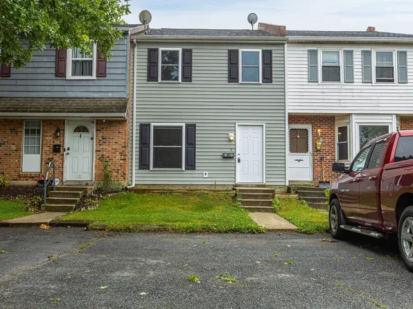 46 Village Dr, Dover, DE 19904