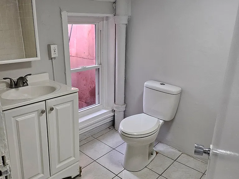 338 Cedar St — Photo 6