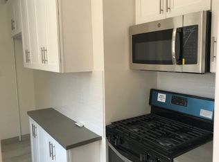 4087 8th Ave, Los Angeles, CA 90008