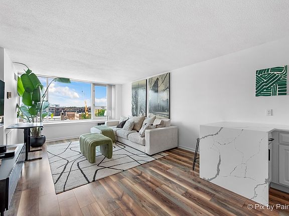 4th image of 2728 N Hampden Ct APT 710