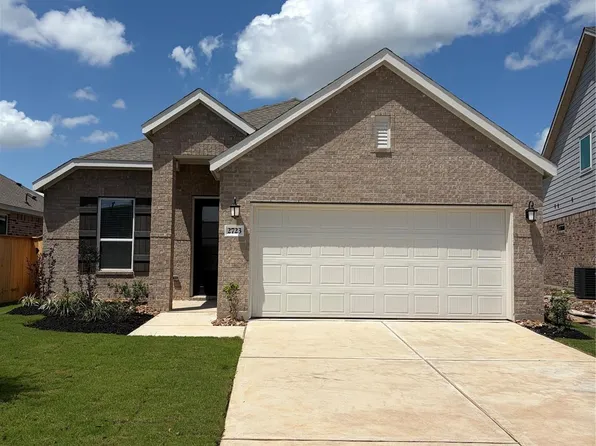 2723 Pueblo Falls Dr, Richmond, TX 77406