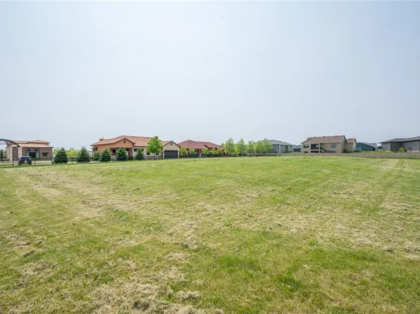10127 Bella Strada Ln, Johnston, IA 50131