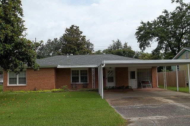 1st image of 713 Mire St