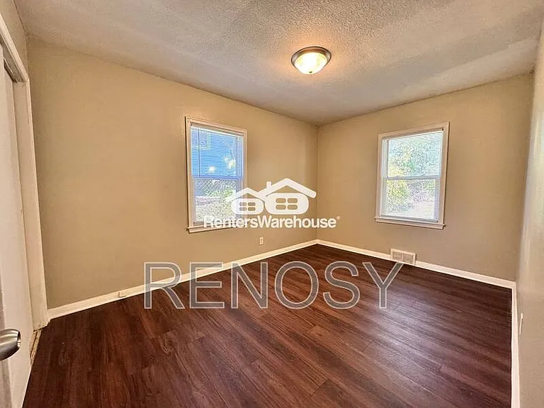 709 Bell Ave — Photo 6