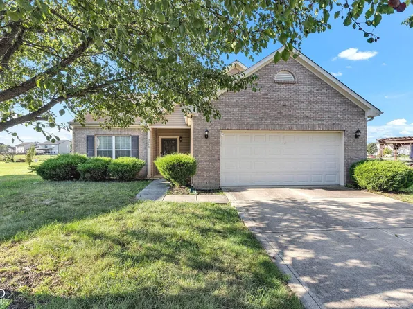 2349 Cole Wood Cir, Indianapolis, IN 46239