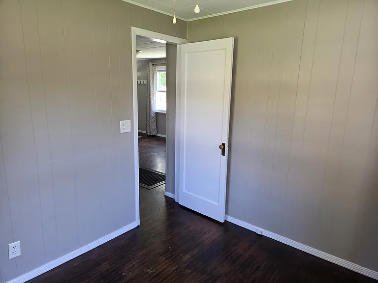 1007 Magnolia St — Photo 10